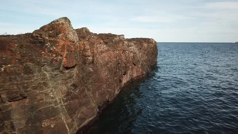 Black rocks cliff 動画素材 86673396