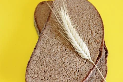 Black rye bread spikes rye Stock Photos