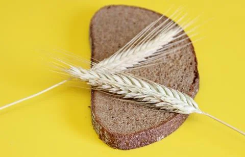Black rye bread spikes rye Stock Photos