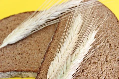 Black rye bread spikes rye Stock Photos