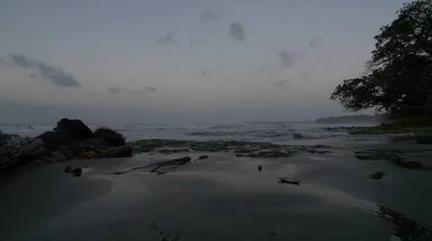 Black sand beach 4 Stockbeeldmateriaal 47791728