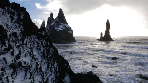 Black Sand Beach Basalt Rock Formations Trolls Toes In Iceland 6 스톡 동영상 87246905
