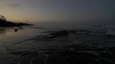 Black sand beach Stockbeeldmateriaal 47912159