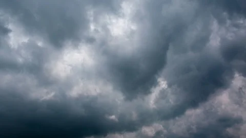 Black Storm Cloud Moving On Sky - Time Lapse 库存影片 116013715