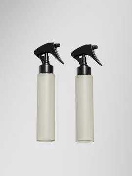 Black Trigger spray bottle mockup, translucent PET plastic sprayer packaging Illustrazione stock