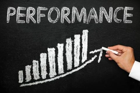 Blackboard with handwritten performance text. Arrow going upwards, chart. Illustrazione stock