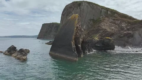 Blackchurch Rock and Cliffs over Mouthmill Beach, North Devon Coast, Devon, UK Video stock 342042835
