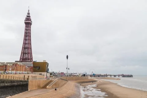 Blackpool Tower next to the Central Pier Stock Photos