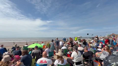Blackpool, UK. 2025 AUG, 10; Crowds at Blackpool air show in 4k video Видео 314733963