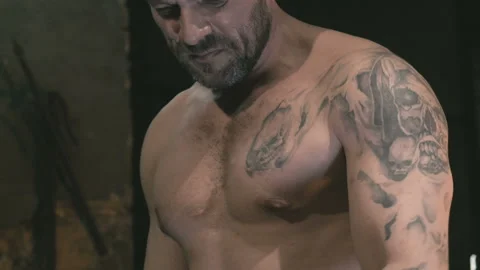 Blacksmith face krtspnym plan Видео 109606106