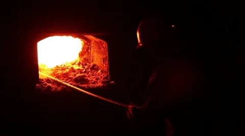 Blacksmith under working Vídeo Stock 62759167