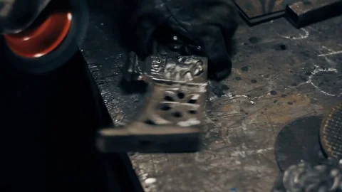 Blacksmith at work in his workshop 動画素材 80638604