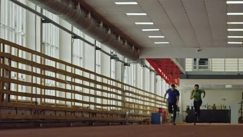 Blade Runner Competing with Able-Bodied Athlete Stock Footage 72139586