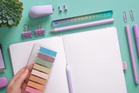 Blank notepad page for your text in a pastel colored stationery frame. A woma Foto stock