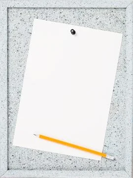 Blank paper leaf on notice board Stock Photos