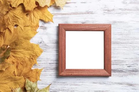 Blank rectangular photo frame on desk Foto stock