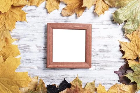 Blank rectangular photo frame on desk Foto stock