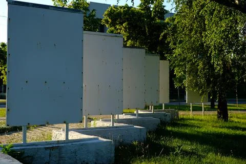 Blank shield or poster for ad on building land, building plot or commercial s 스톡 사진