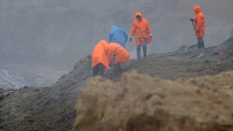 Blasting works in quarry Stock Footage 124911749