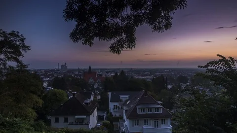 Blaue Stunde über Bielefeld Timelapse Video stock 71561358