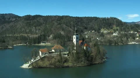 Bled Island flyover Video stock 11014327