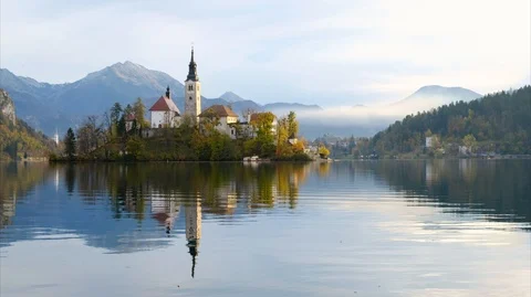 Bled with lake in Slovenia Vídeo Stock 86285004