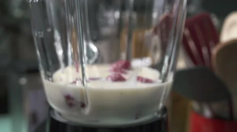 Blender smoothie slow motion Stock-Footage 49546011