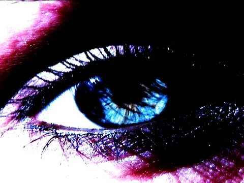 Blink 2 Video stock 489873