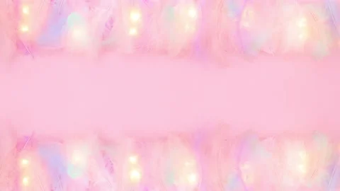 Blinking lights on feathers on top and bottom. Stop motion Stock Footage 148786735