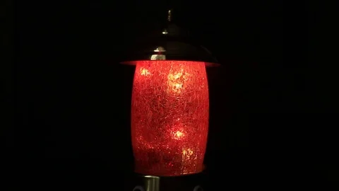 Blinking orange lamp in the darkness Vídeo Stock 70516047