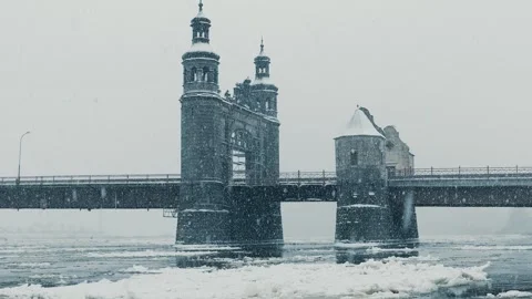 Blizzard. Ice drift on the Neman River. Queen Louise Bridge Stock Footage 261163170