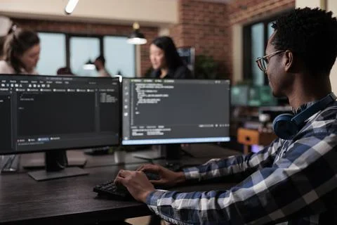 Blockchain developer reflecting at low levels of security and how to improve Foto stock