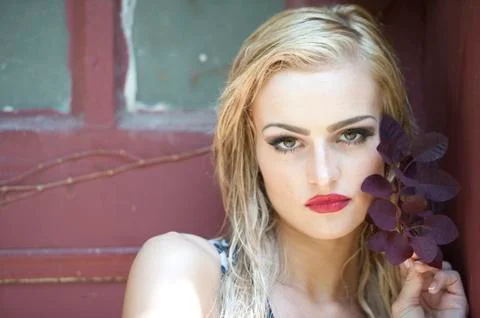 Blonde With Red Lips Foto stock