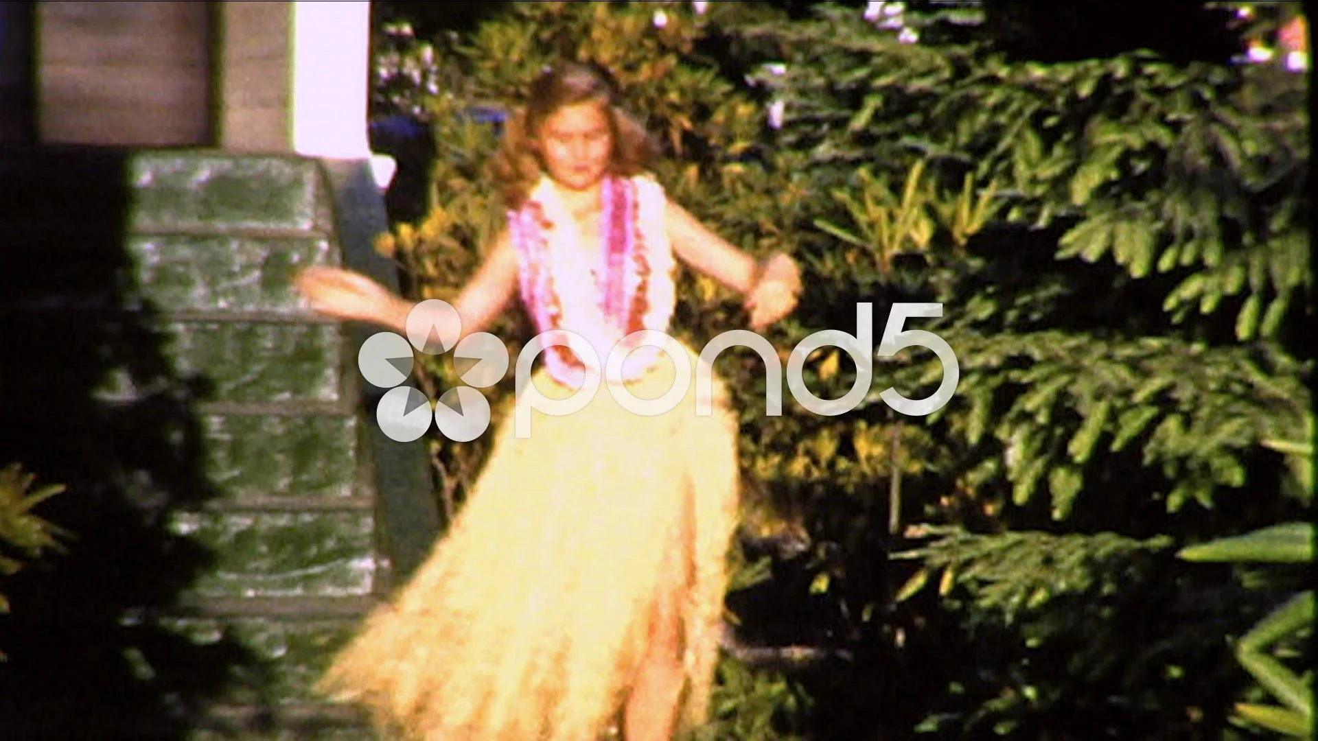 blonde hula girl dashboard