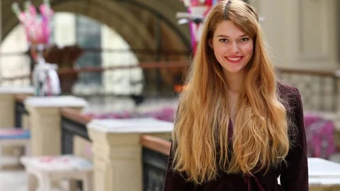 Blonde woman with beautiful thick lush hair Stock Footage