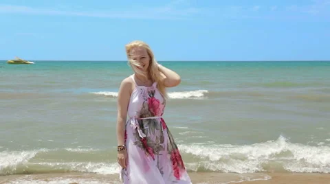 Blondy with sea background. Stock Footage 49466559