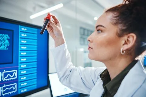 Blood, computer screen and science with woman in laboratory for development Foto stock
