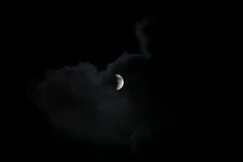 Blood Moon total lunar eclipse over Nablus in the West Bank - 07 Sep 2025 Fotos Stock