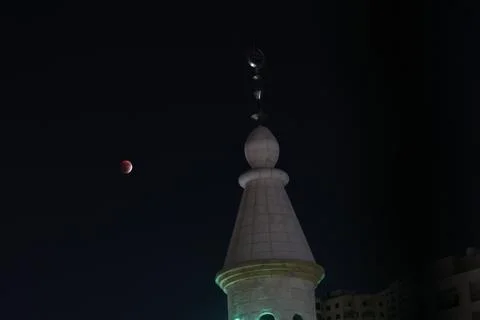 Blood Moon total lunar eclipse over Nablus in the West Bank - 07 Sep 2025 Stock Photos
