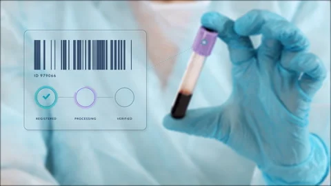 Blood Sample Barcode Scanning and Laboratory Tracking Animation. 動画素材 347775271
