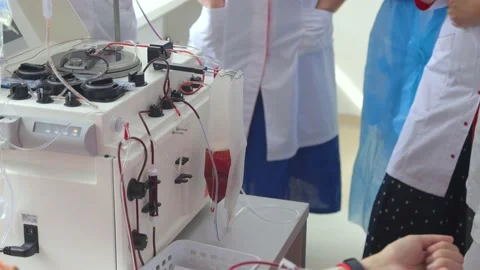Blood separation process with doctors Video stock 235466450
