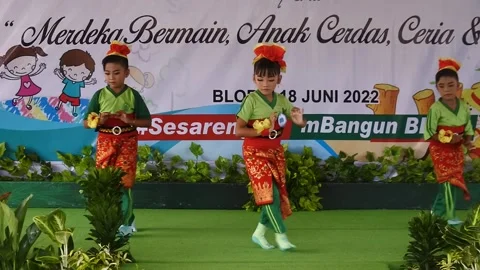 Blora, Central Java, Indonesia - June 8th, 2022 : Kindergarten students Stock Footage 202242205