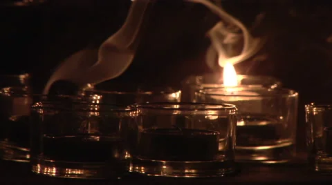 Blowing out candles 스톡 동영상 52687152