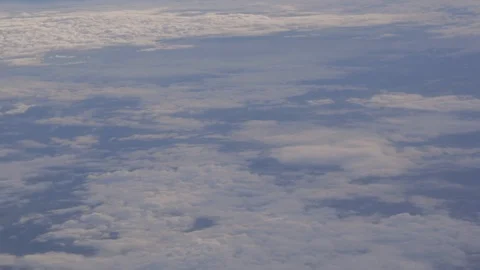 Blue and white cloudscape high sky aerial 스톡 동영상 101302642