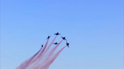 Blue Angels deploy flares and peel away Video stock 94406573