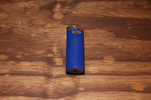 Blue BIC Lighter Stock-Fotos