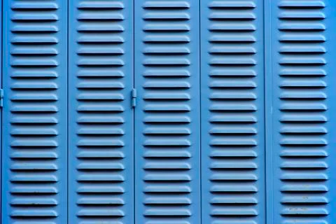 Blue blinds Фото
