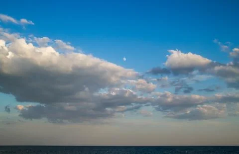 Blue cloudy sky Foto stock