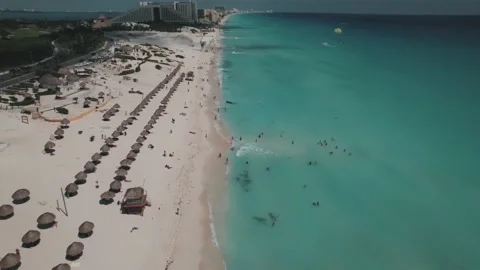 Blue crystal clear ocean water. Drone view to Hotel Zone in Cancun. Stock Footage 233437052
