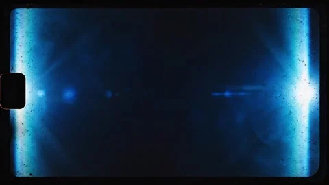 Blue cyan light leak border on vintage film frame overlay for sci-fi video .. 库存影片 345642652